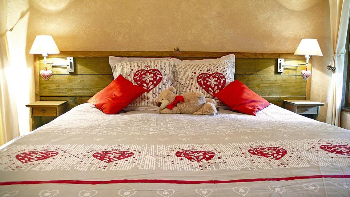 L'Ourserie Bed & Breakfast Saint-Paul-en-Chablais Quarto foto